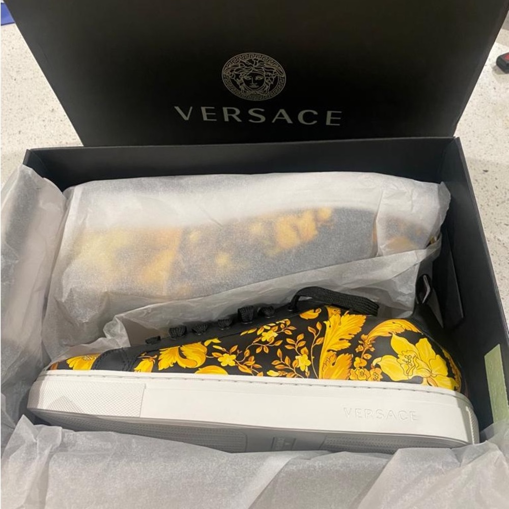 Versace sneakers
